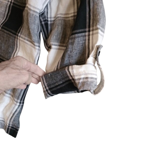 JM Collections Linen Black White Plaid Top - Picture 8 of 9